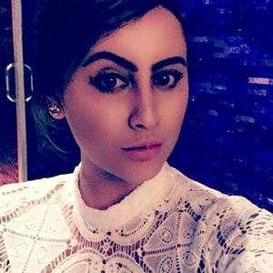 Meet your Posher, Yadira